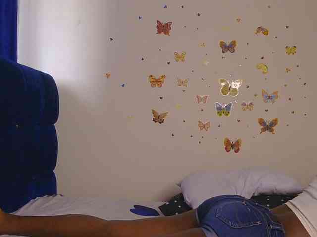 KittyKissess