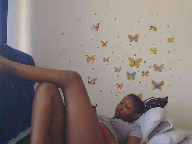 KittyKissess