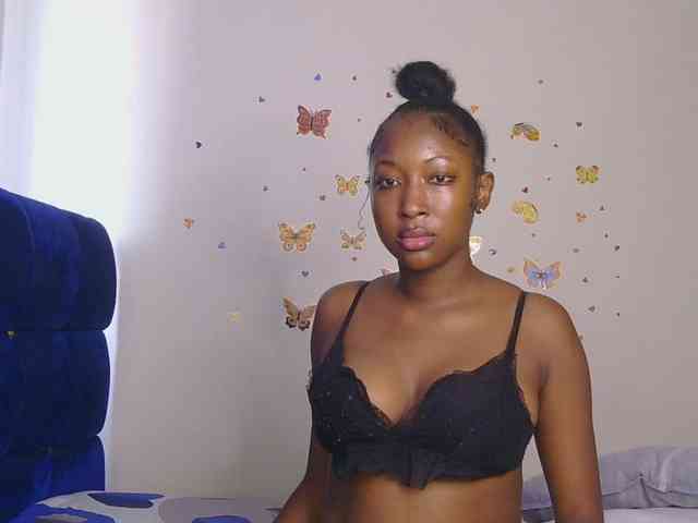 KittyKissess