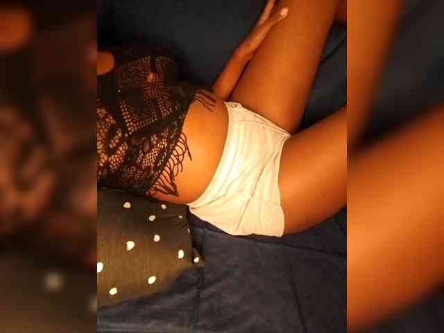 KittyKissess