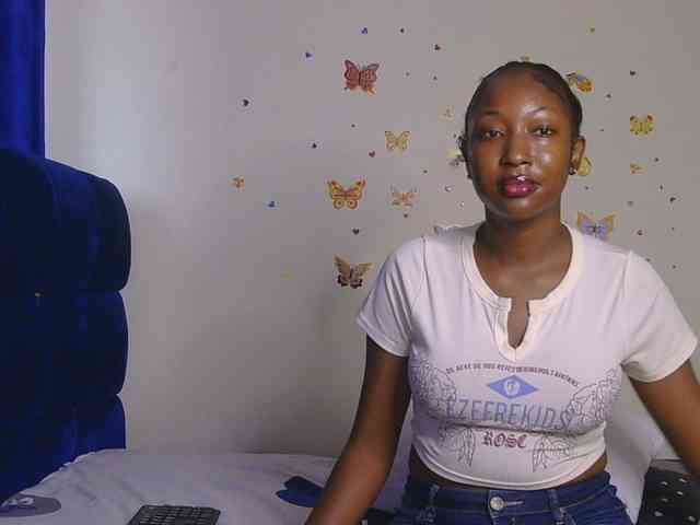 KittyKissess