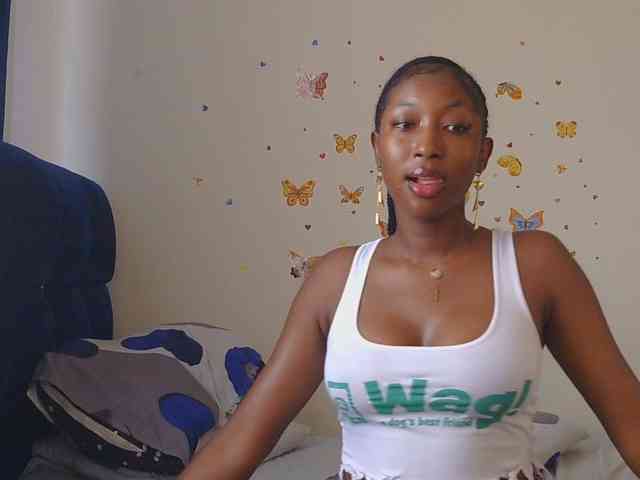 KittyKissess