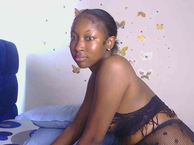 KittyKissess