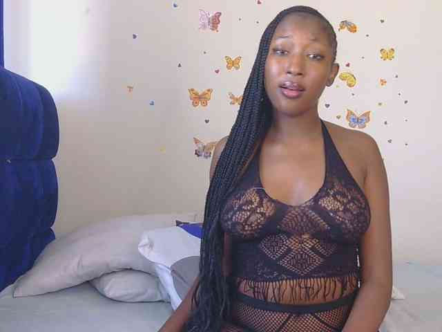 KittyKissess