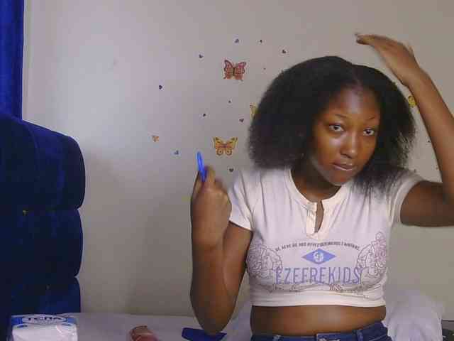 KittyKissess