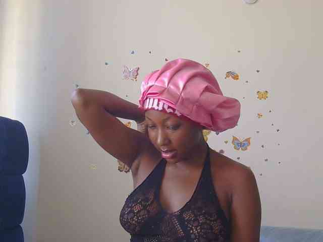 KittyKissess