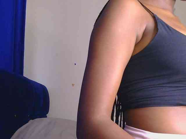 KittyKissess
