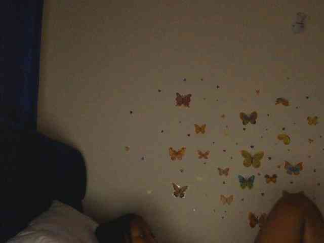 KittyKissess webcam