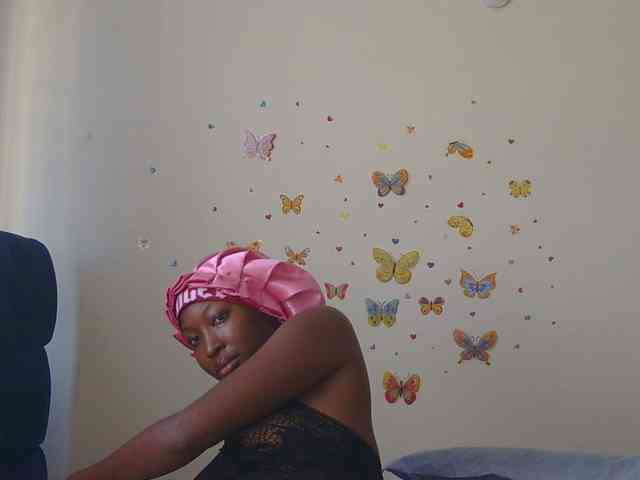 KittyKissess