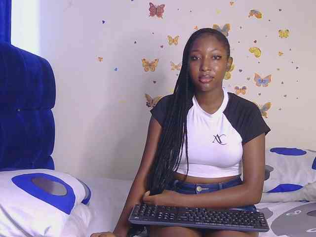 KittyKissess