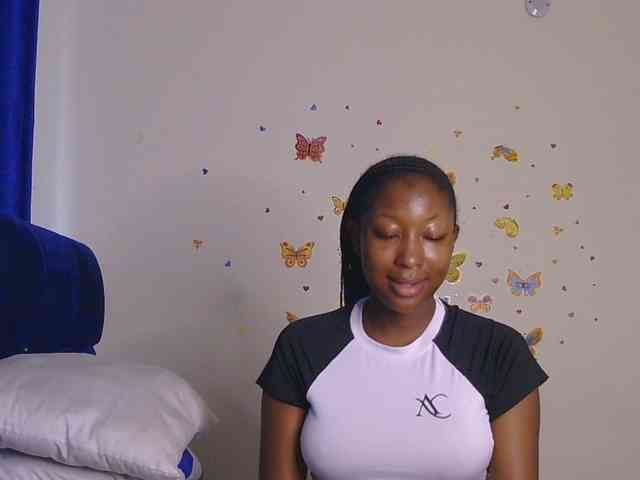 KittyKissess
