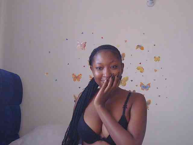 KittyKissess