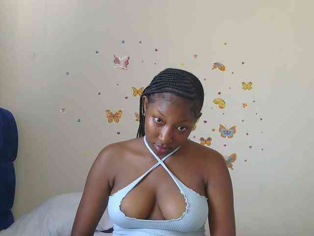 KittyKissess