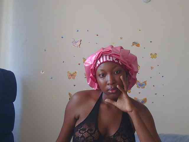 KittyKissess