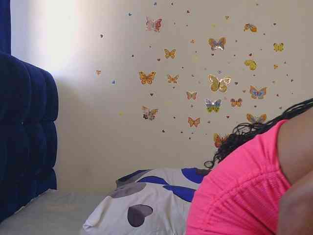 KittyKissess KittyKissess