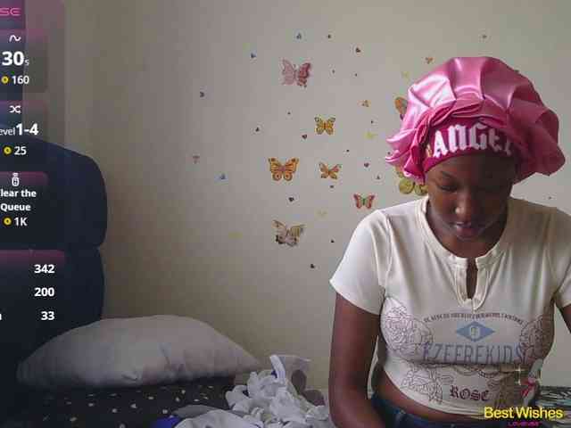 KittyKissess webcam
