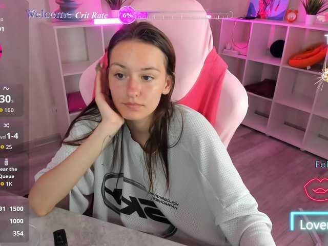 Golden-Whisper live cam on BongaCams