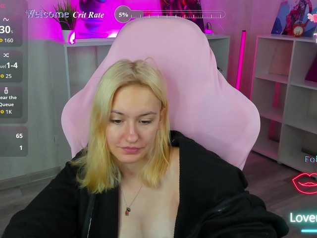 Golden-Whisper live cam on BongaCams