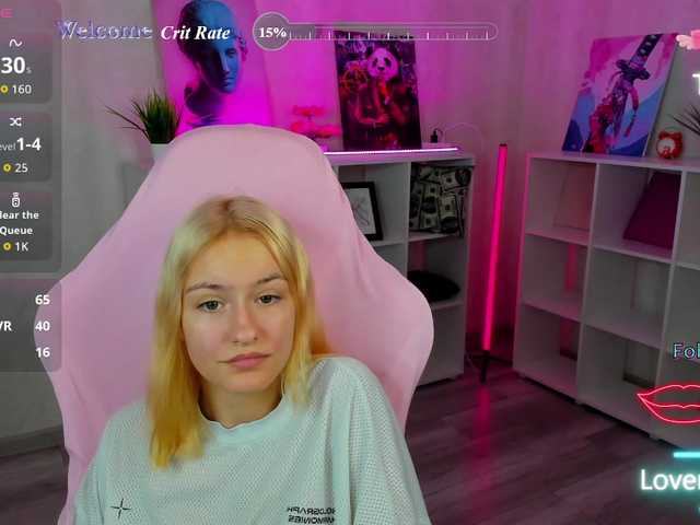 Golden-Whisper live cam on BongaCams