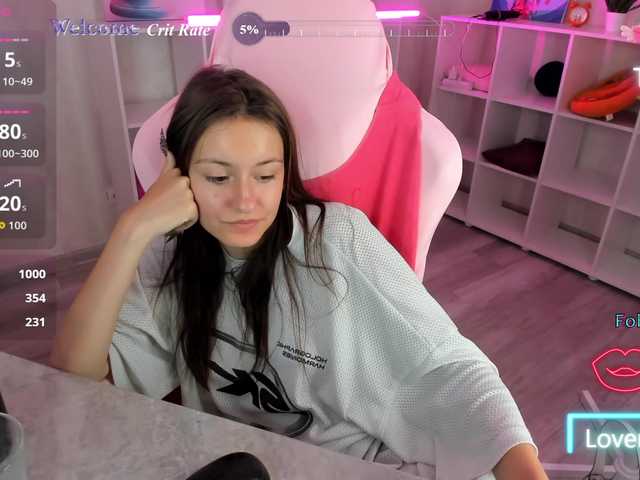 Golden-Whisper live cam on BongaCams