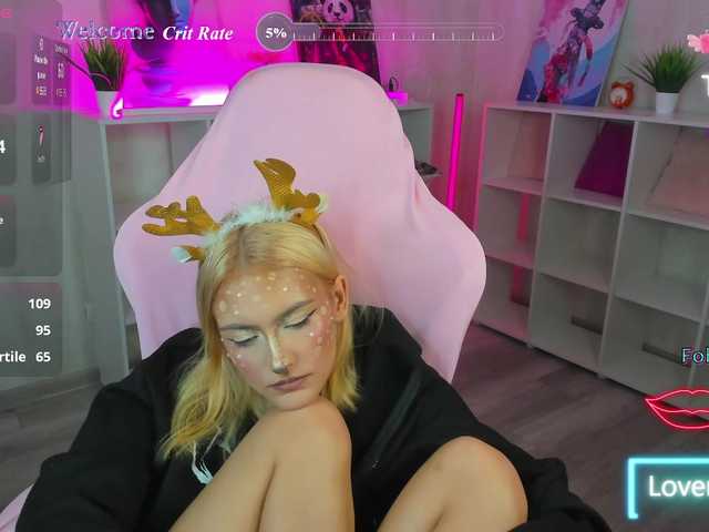 Golden-Whisper live cam on BongaCams