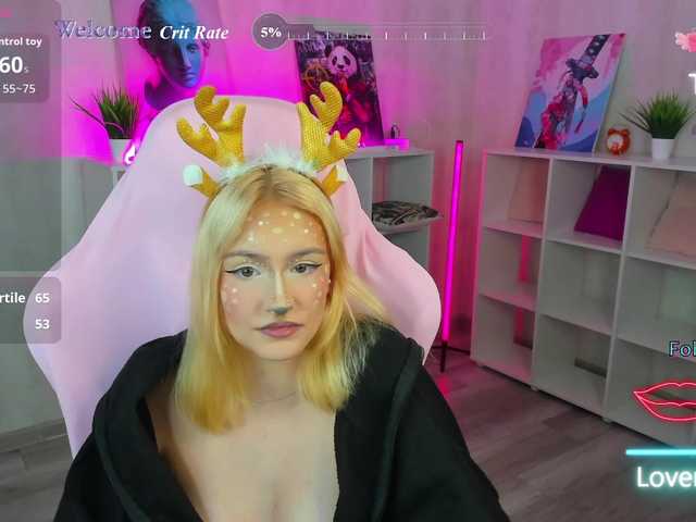 Golden-Whisper live cam on BongaCams
