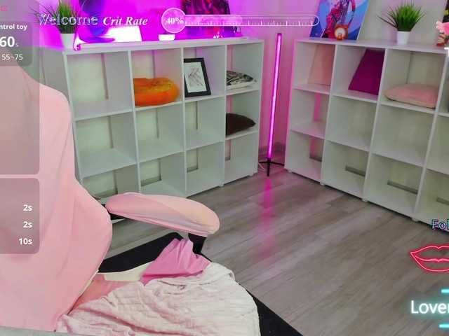 Golden-Whisper live cam on BongaCams