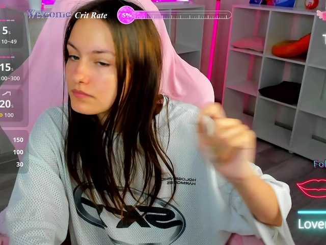 Golden-Whisper live cam on BongaCams