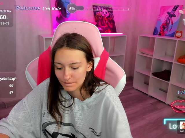 Golden-Whisper live cam on BongaCams