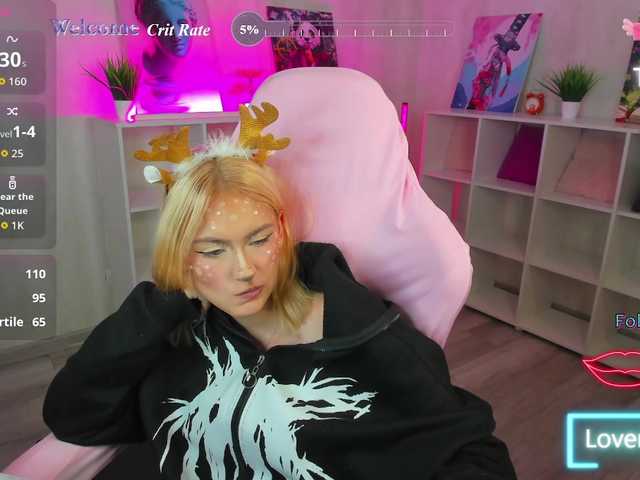 Golden-Whisper live cam on BongaCams