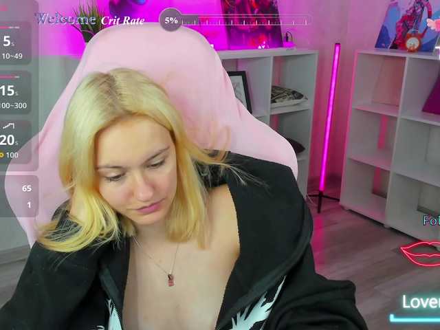 Golden-Whisper live cam on BongaCams