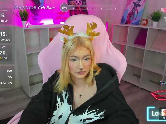 Golden-Whisper live cam on BongaCams