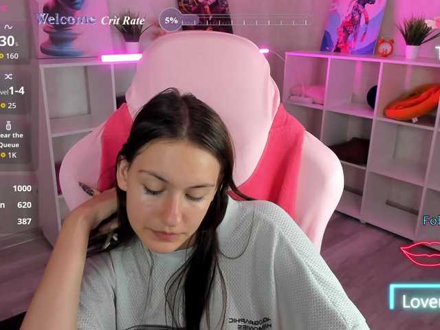 Golden-Whisper live cam on BongaCams
