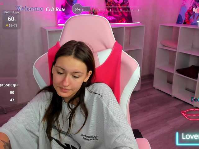 Golden-Whisper live cam on BongaCams