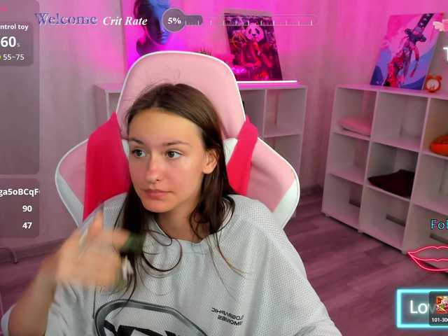 Golden-Whisper live cam on BongaCams