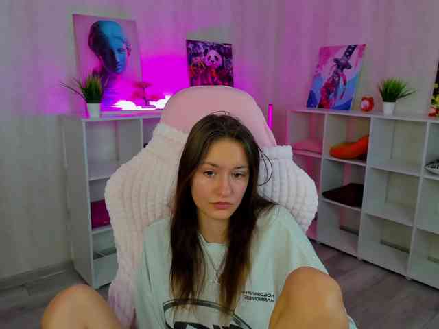 Golden-Whisper webcam