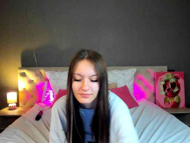 Golden-Whisper webcam