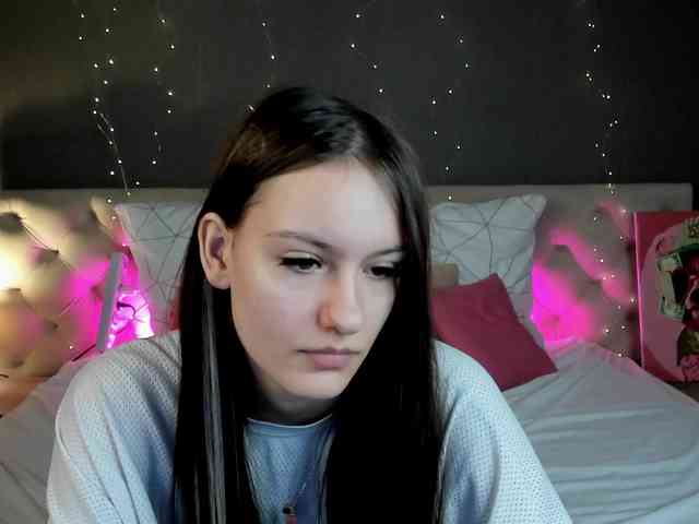 Golden-Whisper webcam