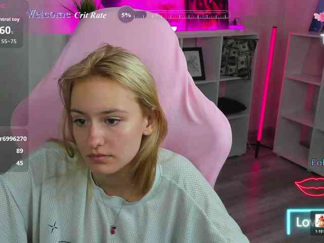 Golden-Whisper webcam