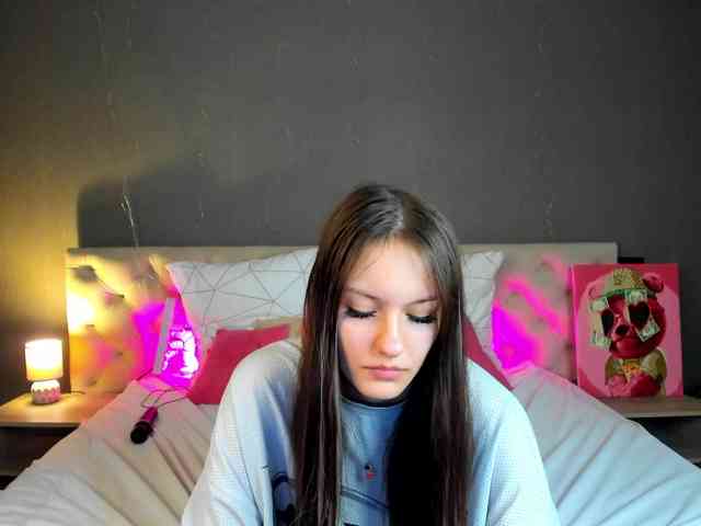 Golden-Whisper webcam
