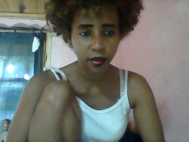 Fabrilla live cam on BongaCams