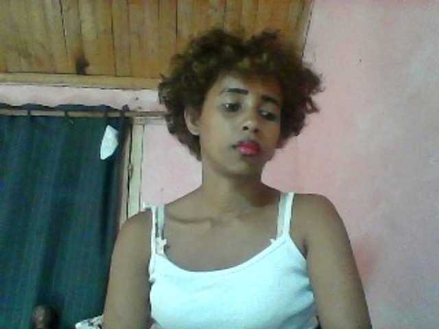 Fabrilla live cam on BongaCams