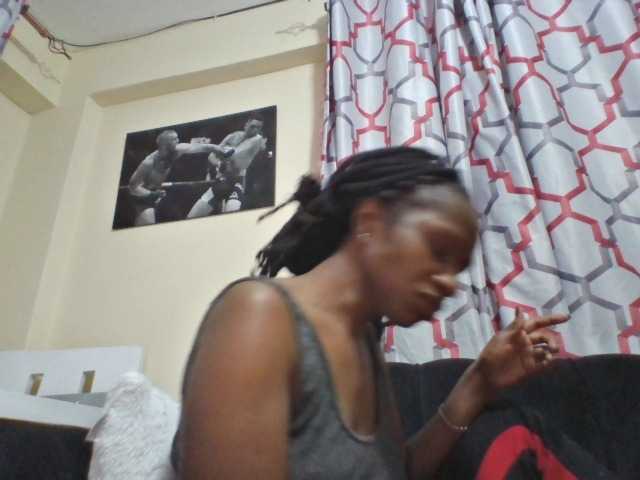 Kyaa live cam on BongaCams
