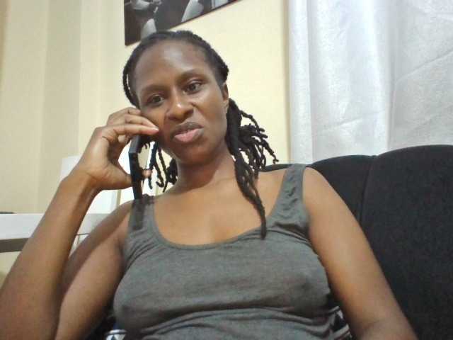 Kyaa live cam on BongaCams
