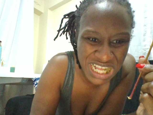 Kyaa live cam on BongaCams