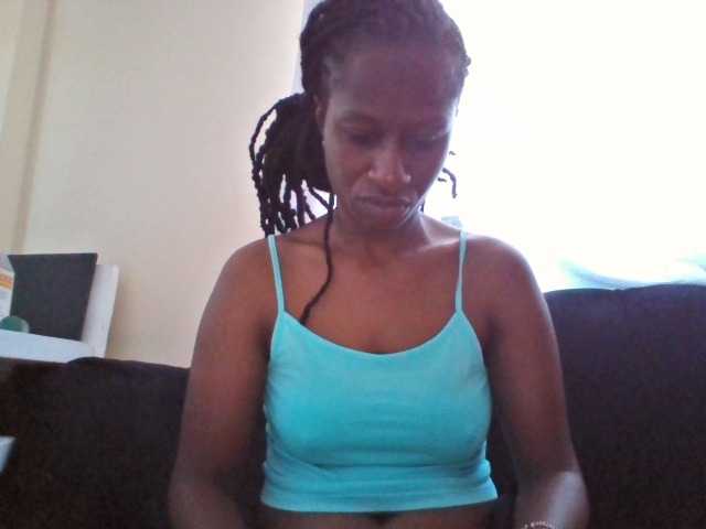 Kyaa live cam on BongaCams