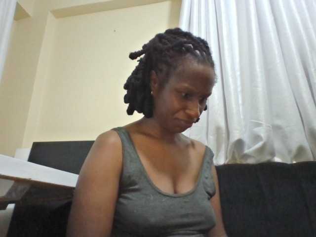 Kyaa live cam on BongaCams