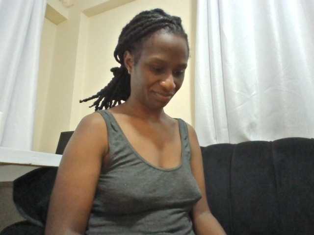 Kyaa live cam on BongaCams