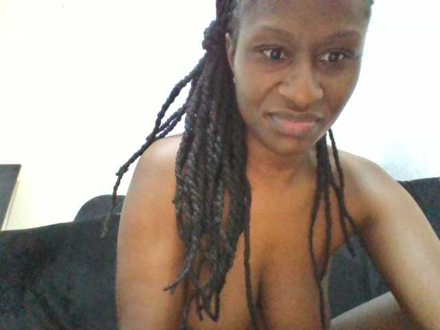 Kyaa live webcam show
