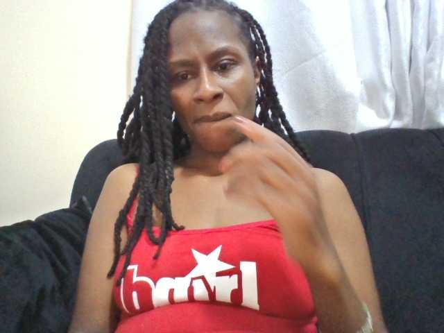 Kyaa live cam on BongaCams